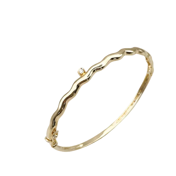 Pulseira com zircônia.
