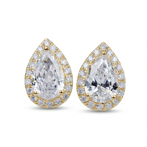 Brinco em prata .925 e moissanite em gota