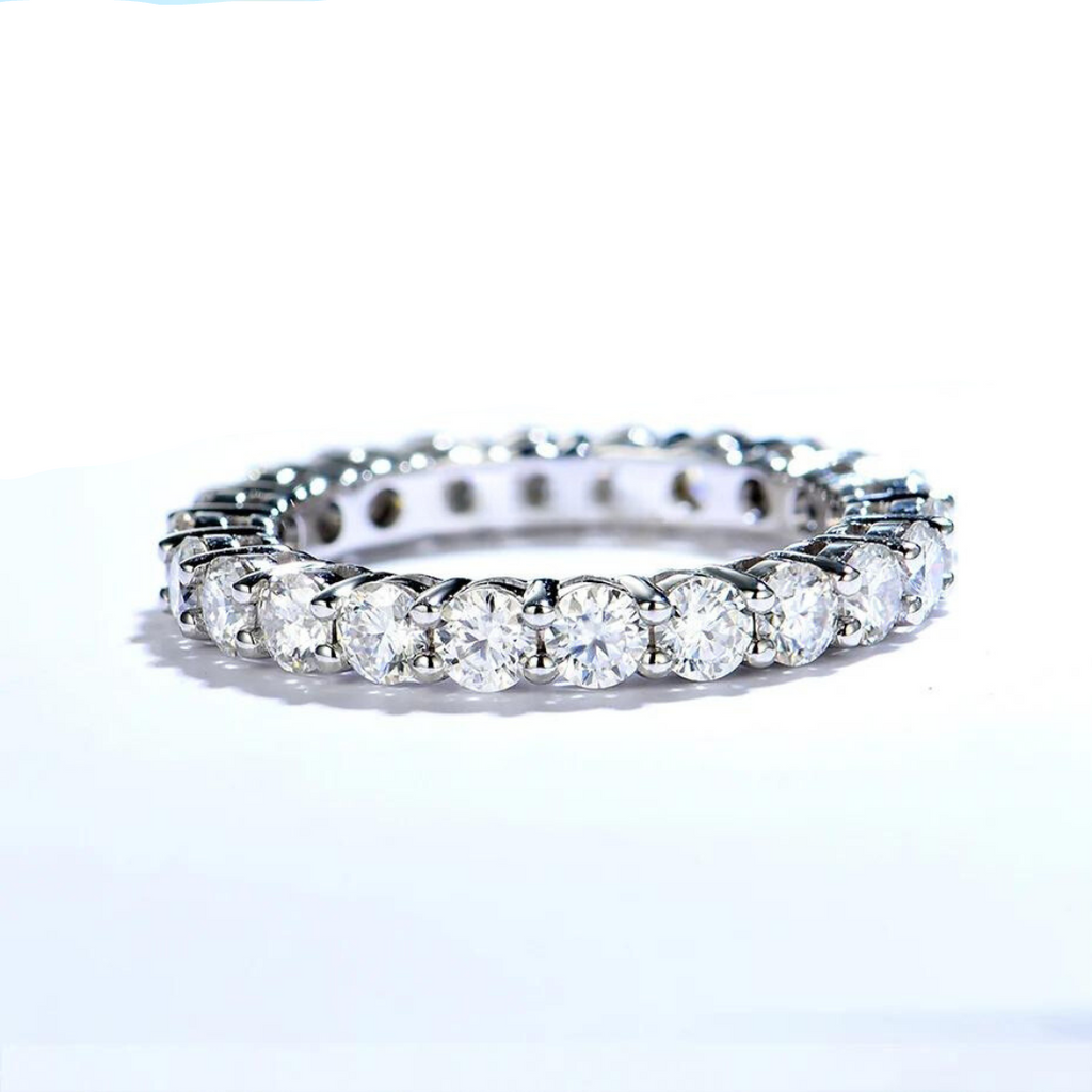 Aliança em prata .925 e 5mm moissanite