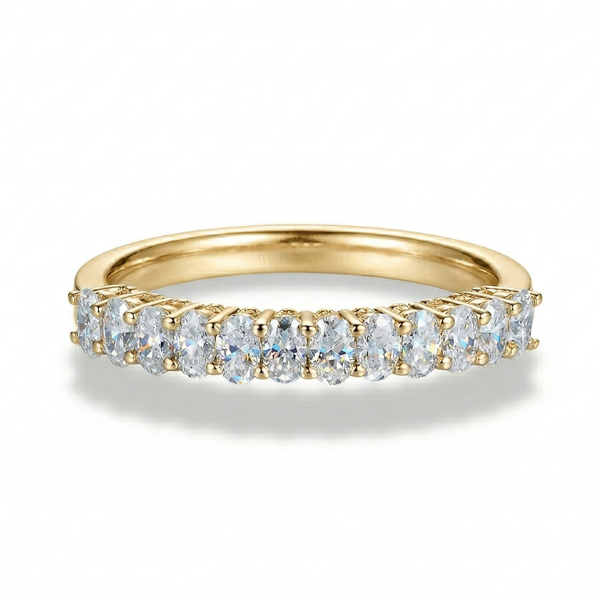 Meia Aliança em prata .925 e 0.8CT Moissanite