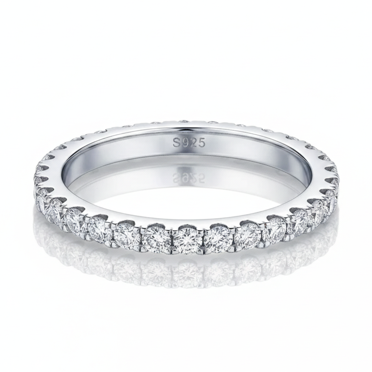 Aliança em prata .925 e 2mm moissanite