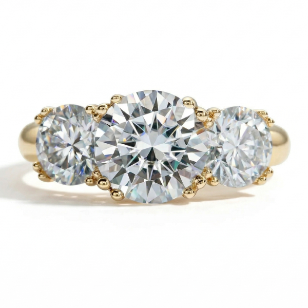 Anel 3 pedras em prata .925 com 5 CT moissanite