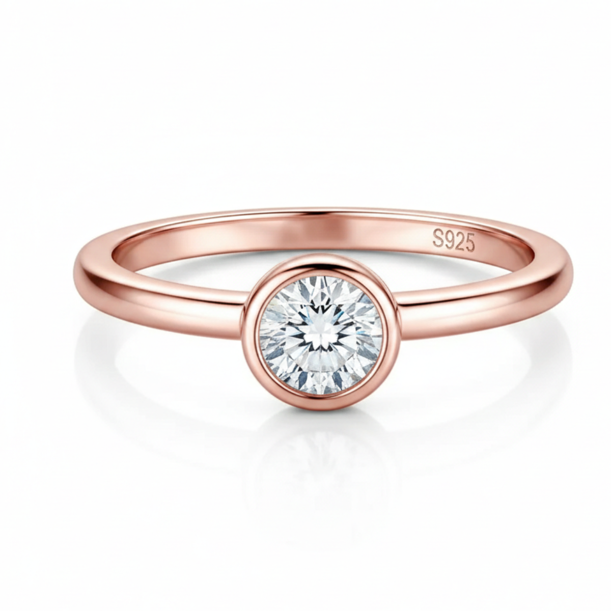 Anel em prata .925 e 0.5ct moissanite