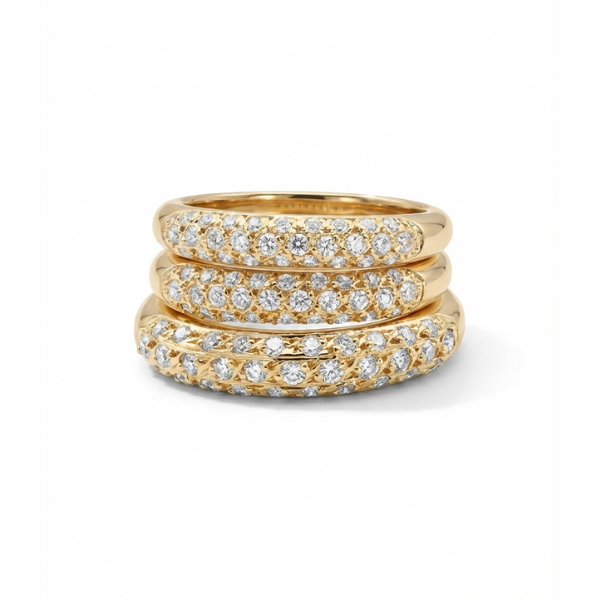 Trio de anéis com zircônia
