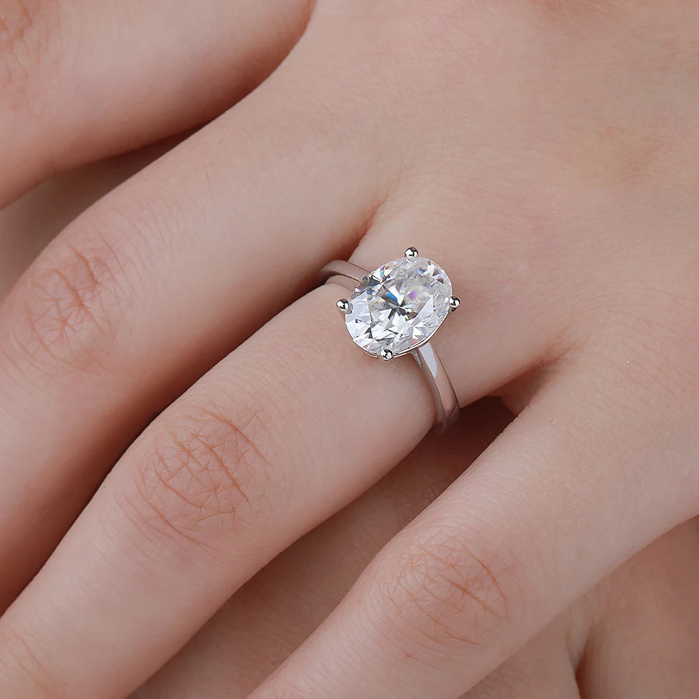 Anel Solitário Moissanite Oval 1 a 4ct - Prata 925 Banho Ouro Branco 18k GRA - Yuna Joias