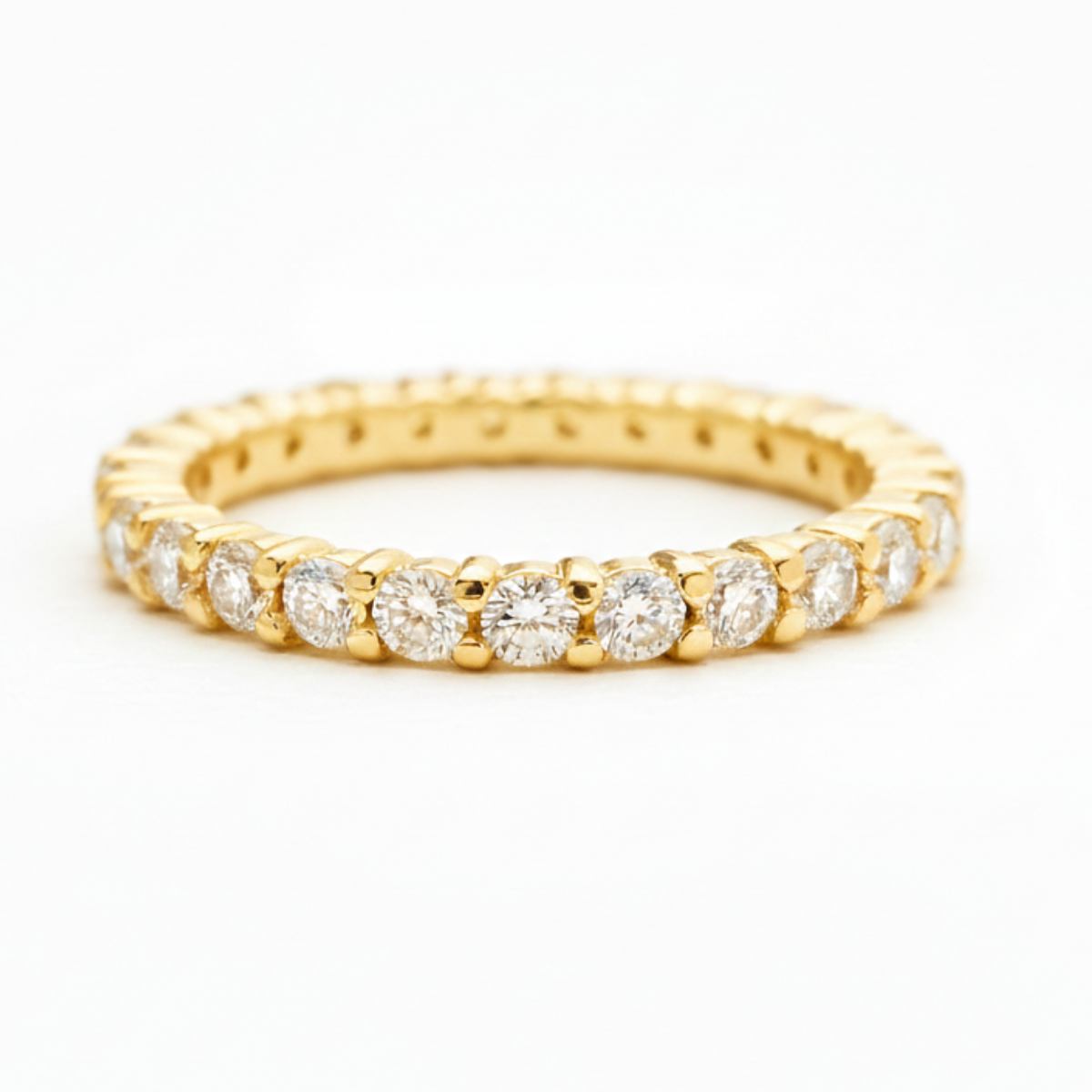 Aliança em prata .925 e 2mm Moissanite