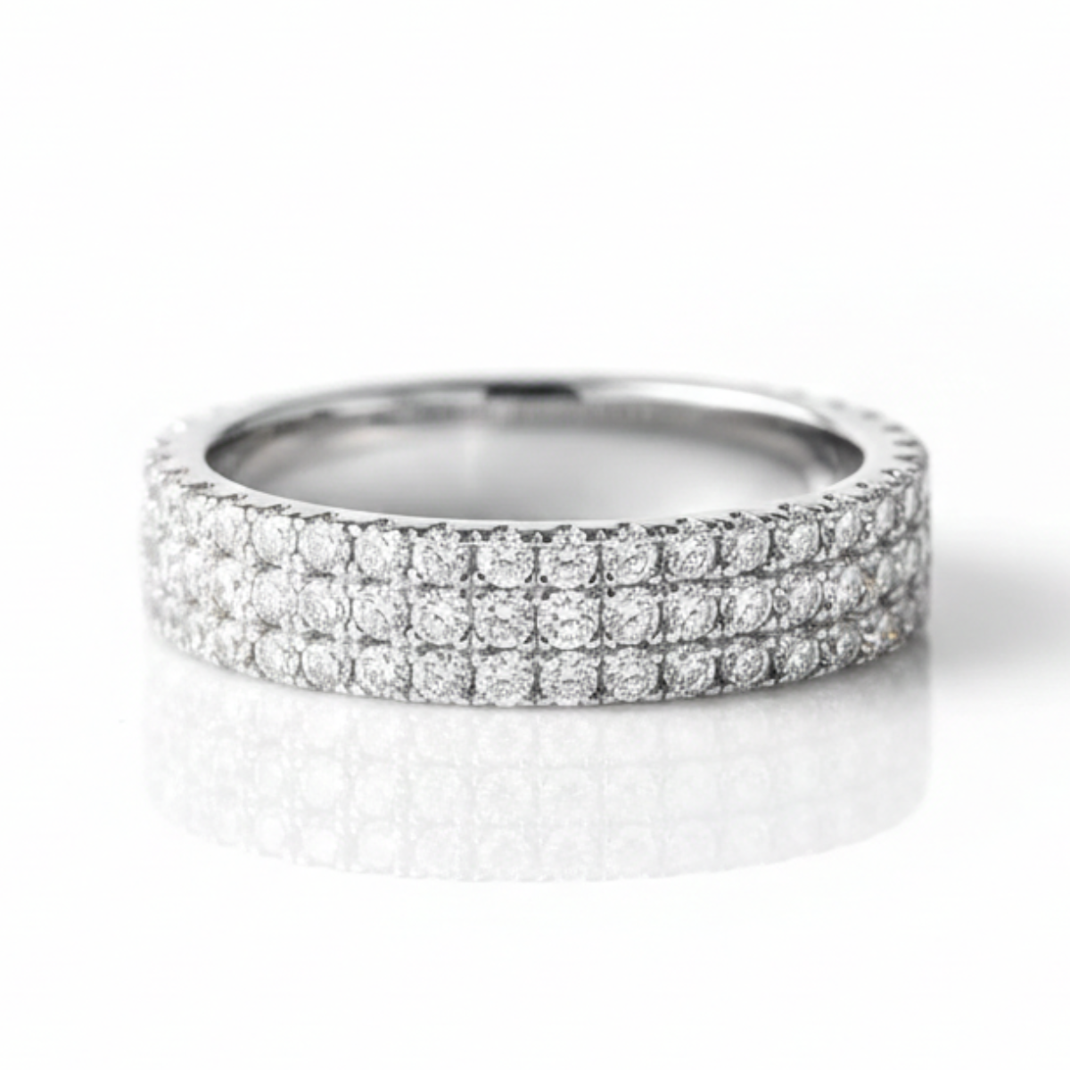 Anel em prata .925 e moissanite