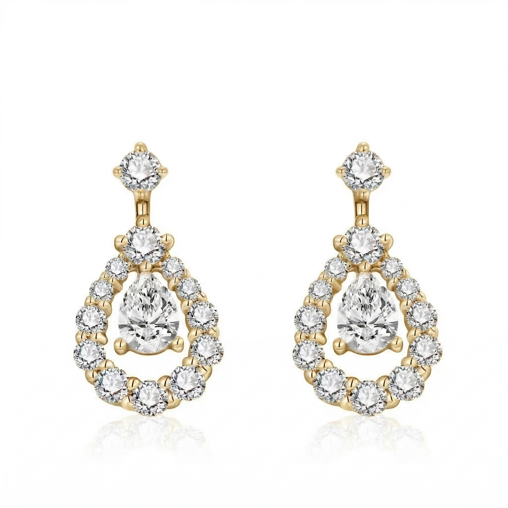 Brinco em prata .925 e 4x3mm moissanite