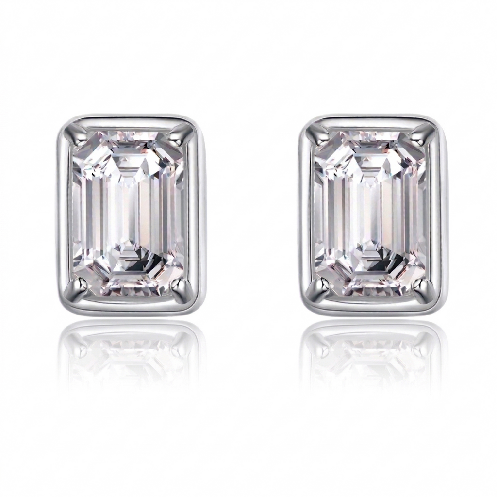 Brinco em prata .925 e 1.2CT moissanite
