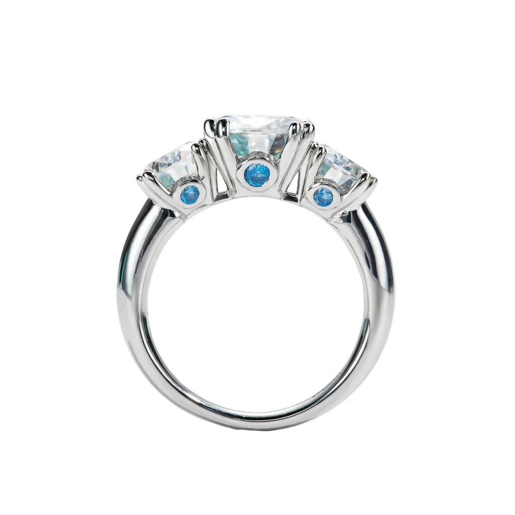 Anel 3 pedras em prata .925 com 5 CT moissanite