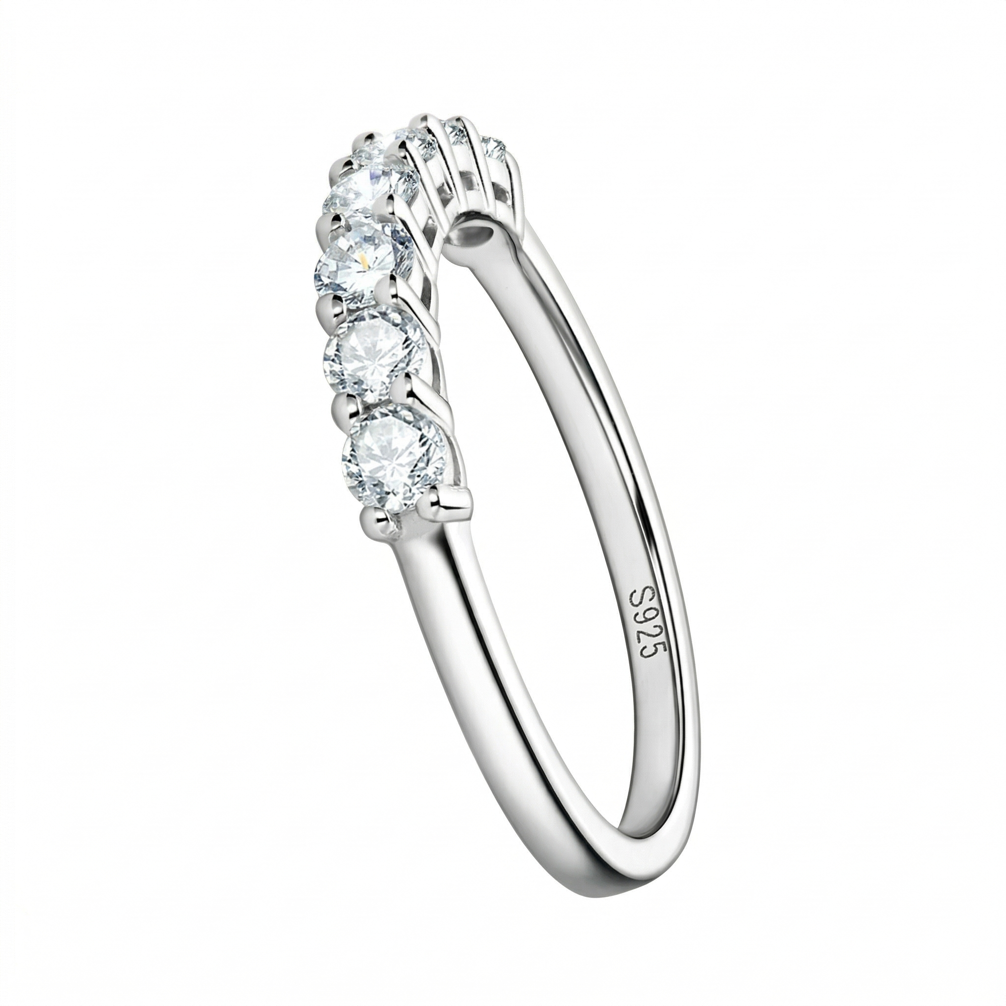 Anel em prata .925 e 0,7 Ct moissanite