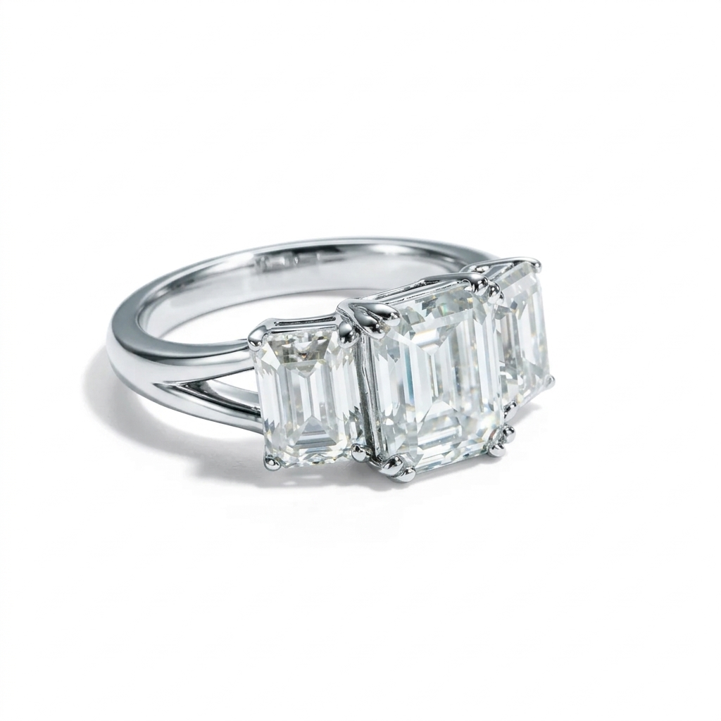 Anel 3 pedras em prata .925 e 5 ct esmeralda moissanite