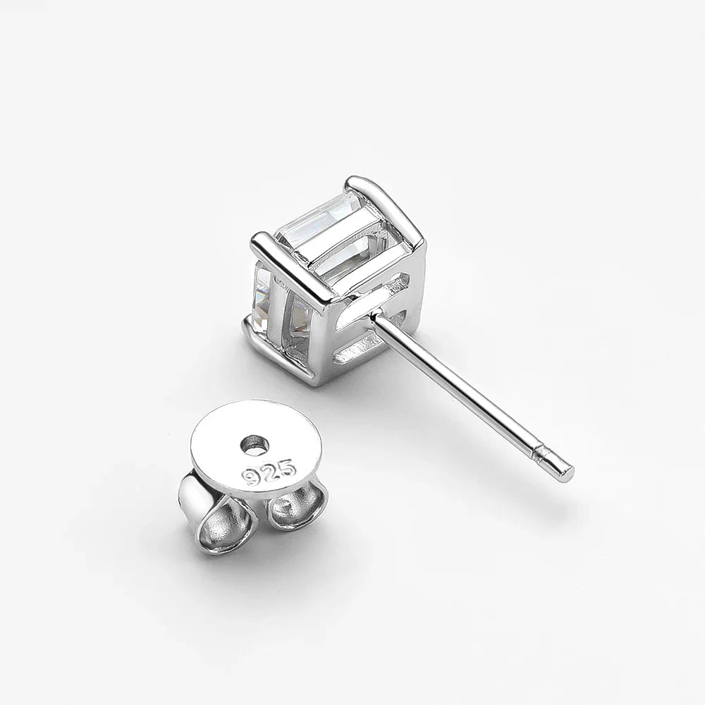Brinco em prata .925 e 1ct moissanite