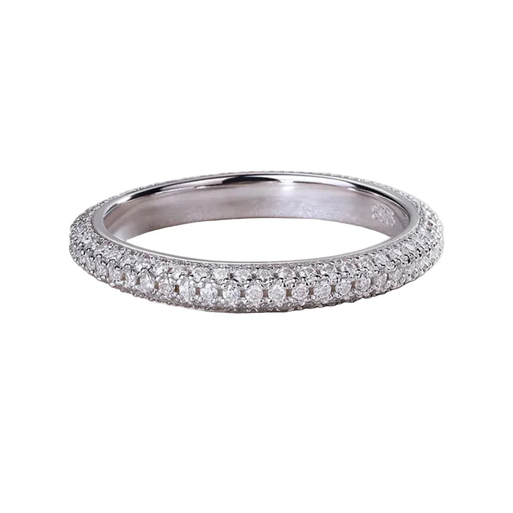 Aliança em prata .925 e moissanite