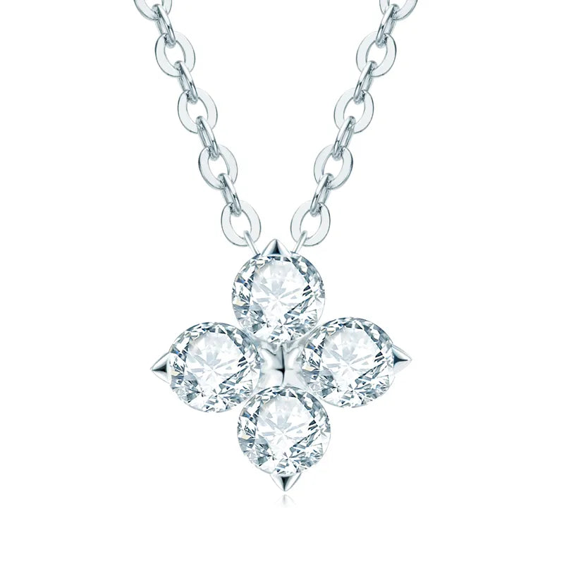 Colar com pingente em prata .925 e moissanite
