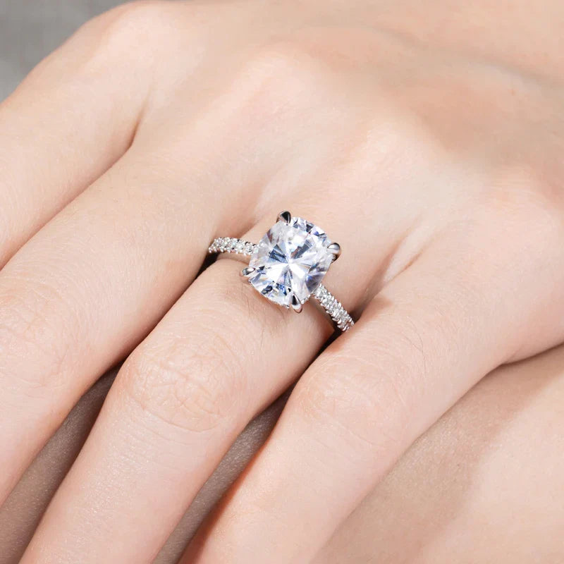 Anel em prata .925 e3 CT moissanite