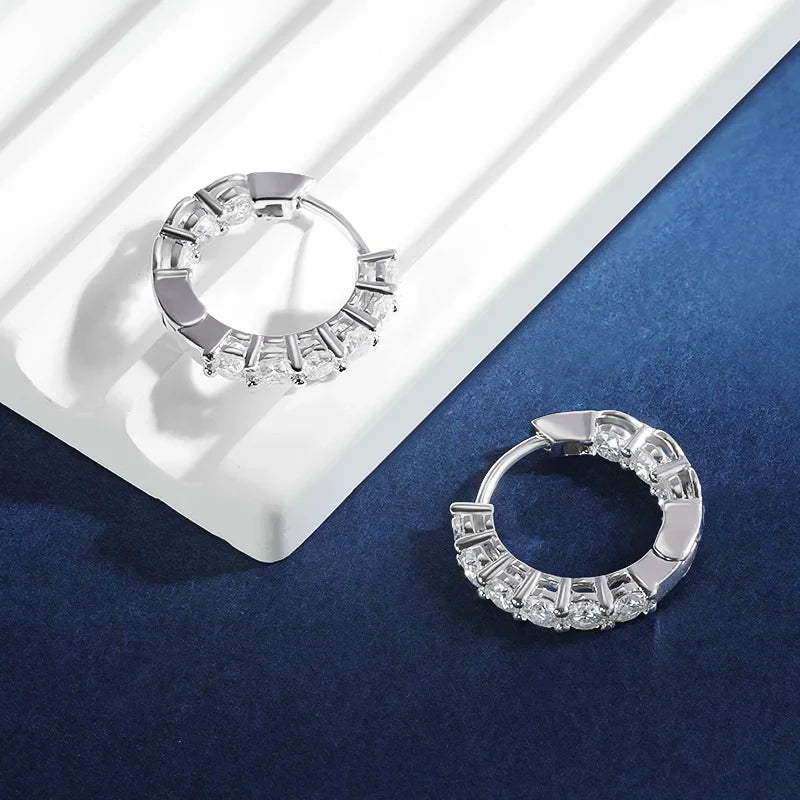 Brinco em prata .925 e 1.8ct Moissanite