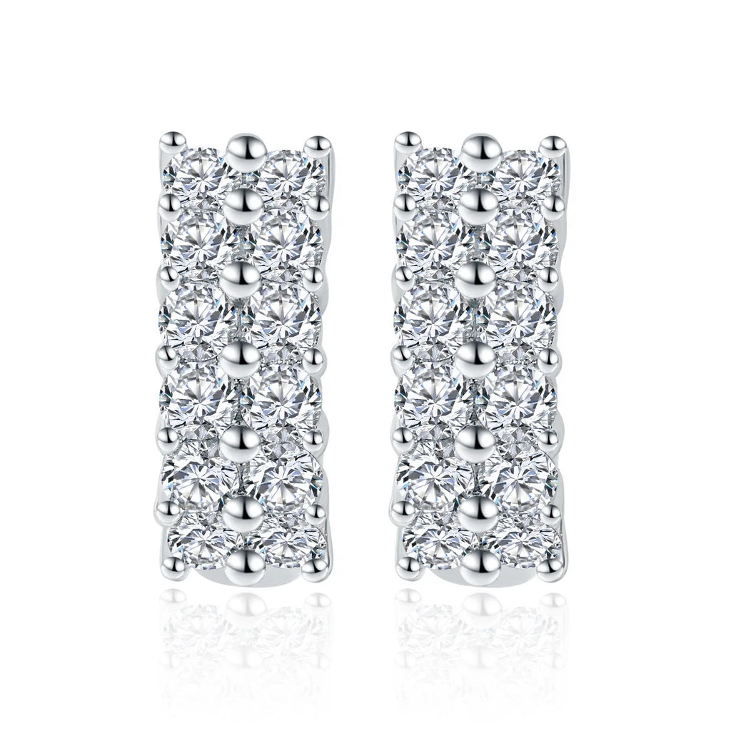 Brinco em prata .925 e 0.76ct Moissanite