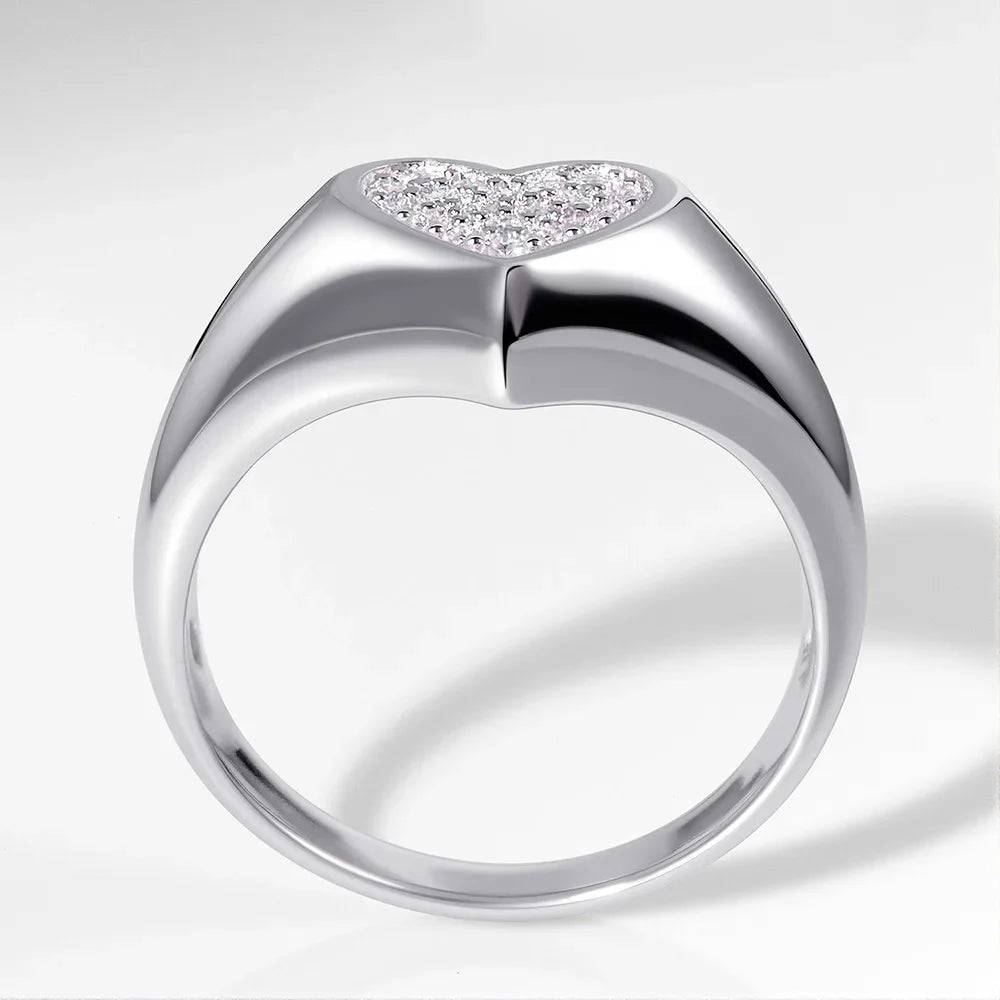 Anel em coração em prata .925 e 1 CT moissanite