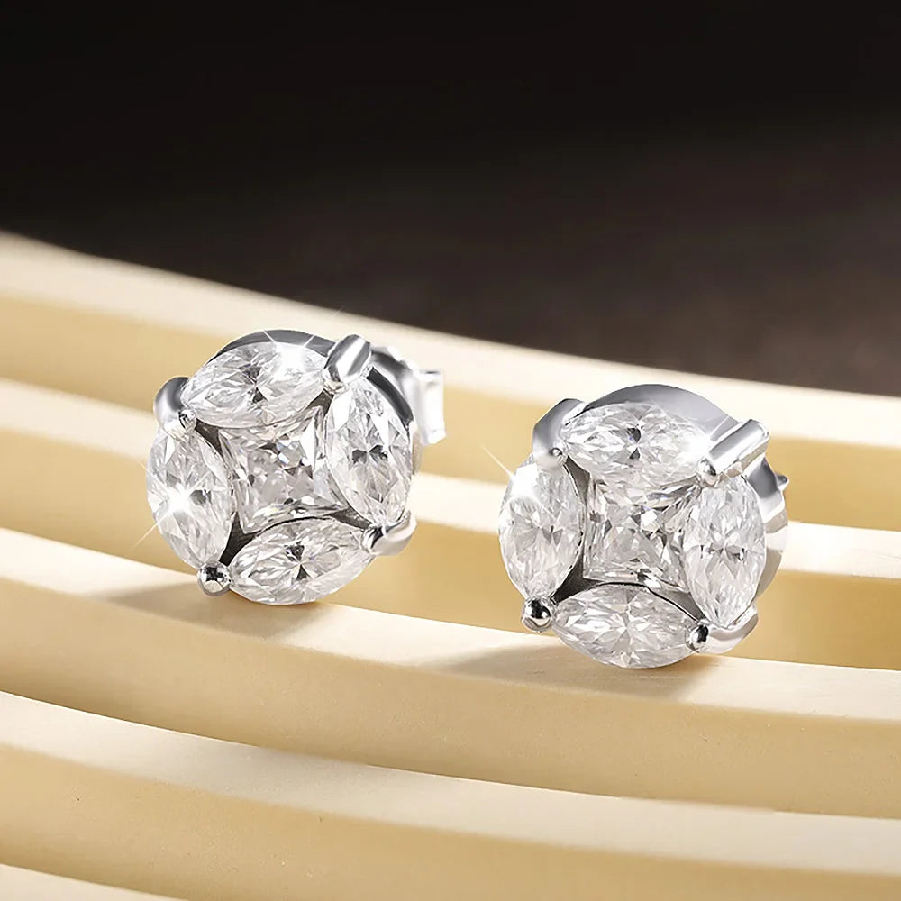 Brinco em prata .925 e 3.2ct Moissanite