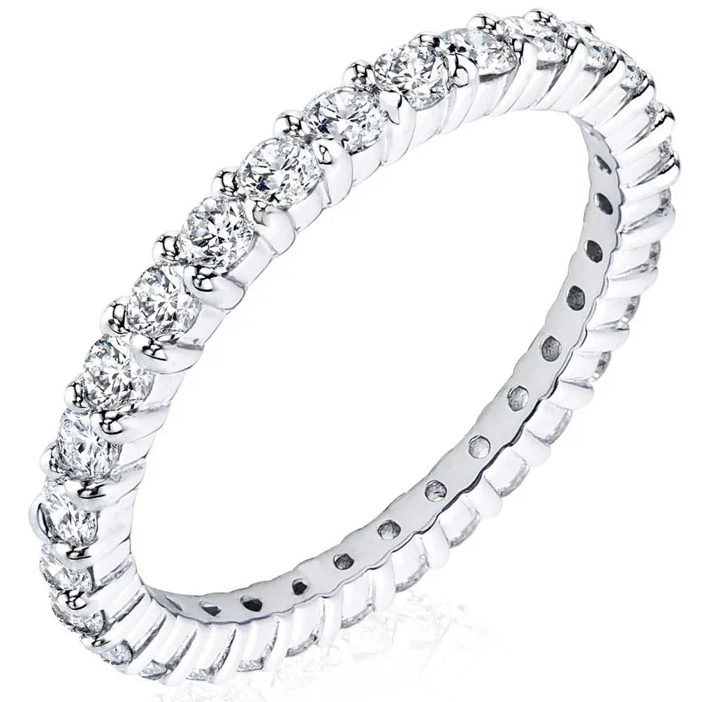 Aliança em prata .925 e 2mm Moissanite
