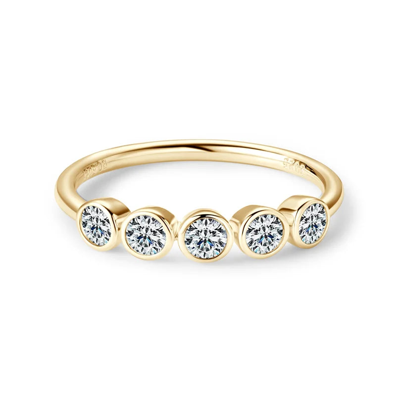 Anel em prata .925 e 3mm moissanite