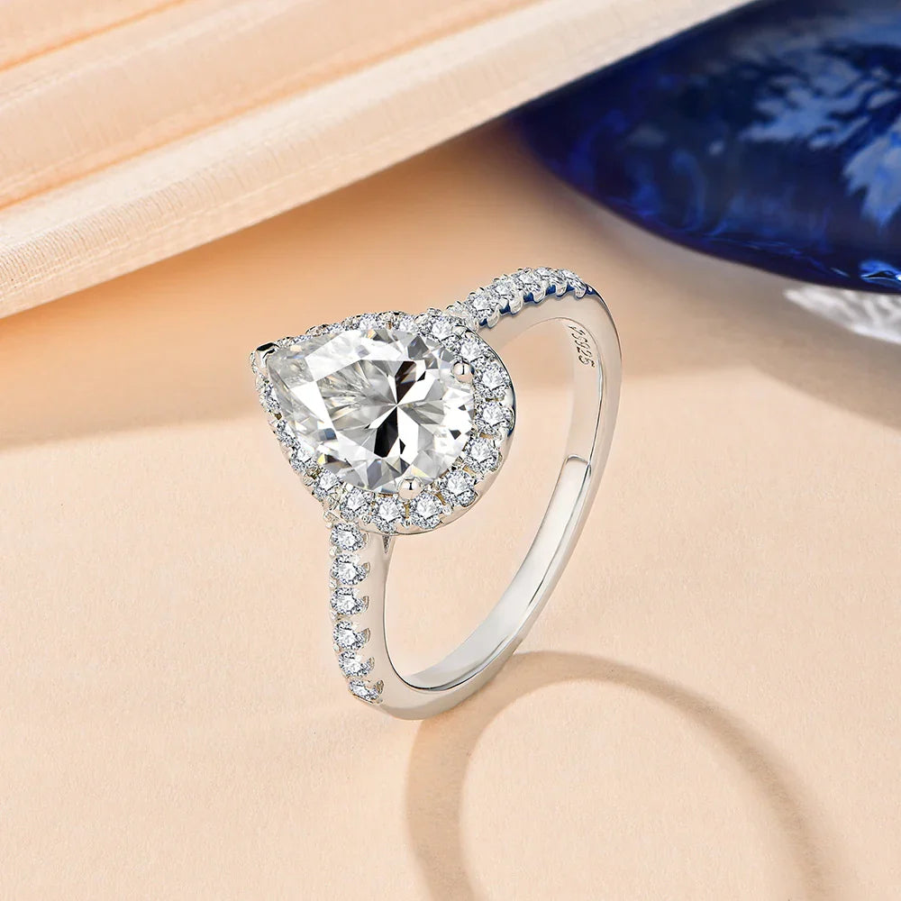 Anel em prata .925 e 2CT moissanite