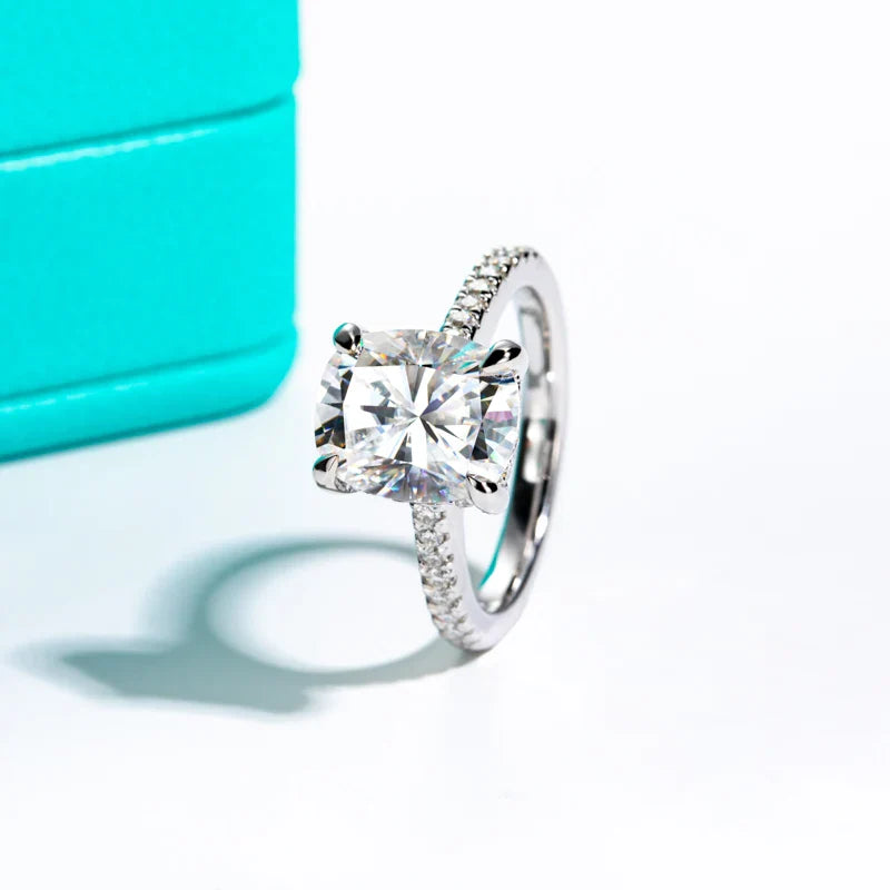 Anel em prata .925 e3 CT moissanite