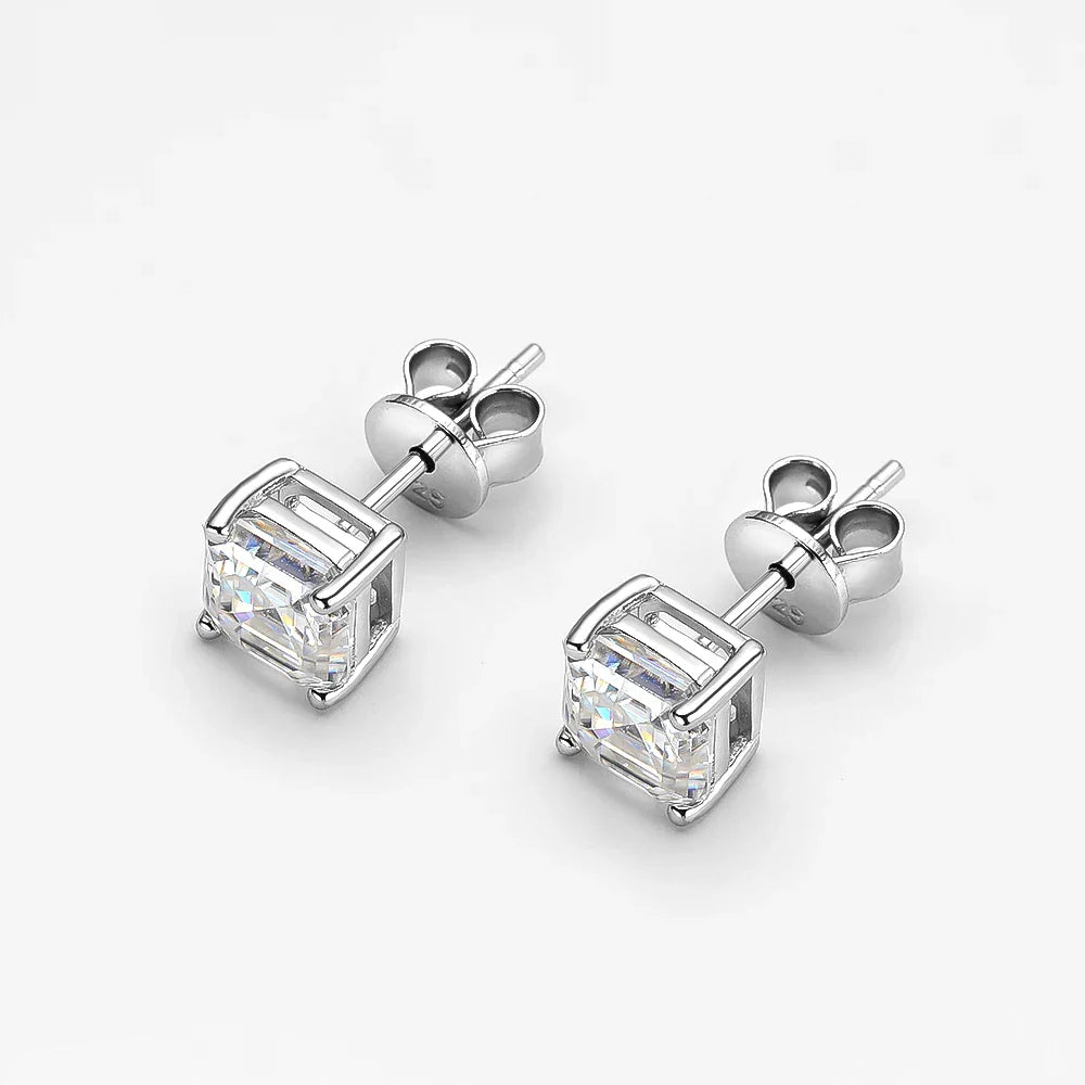 Brinco em prata .925 e 1ct moissanite