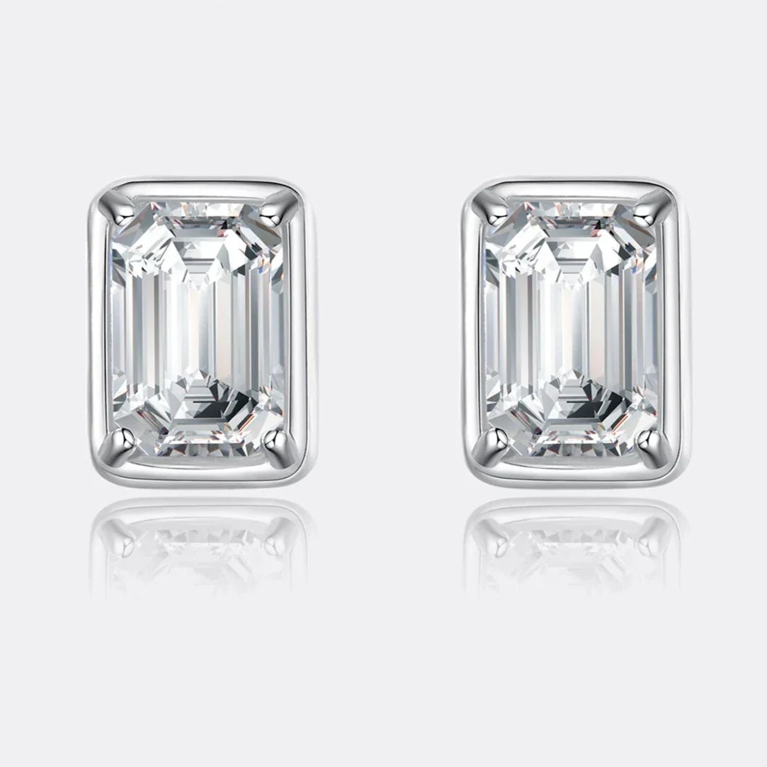 Brinco em prata .925 e 1.2CT moissanite
