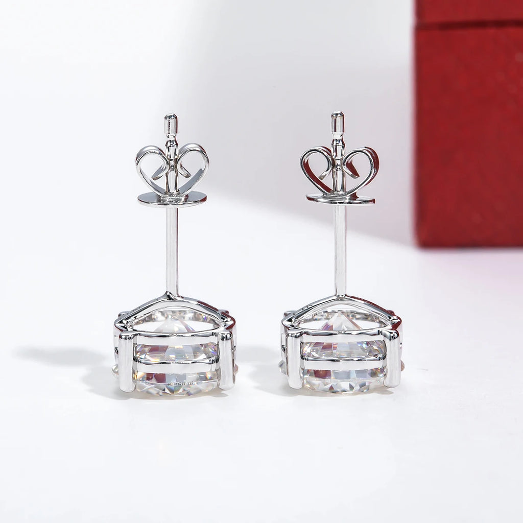 Brincos Solitários em Ouro Branco 14K com Moissanite de 4 Quilates Totais – Certificado GRA, Cor D, Brilho Excepcional - Yuna Joias