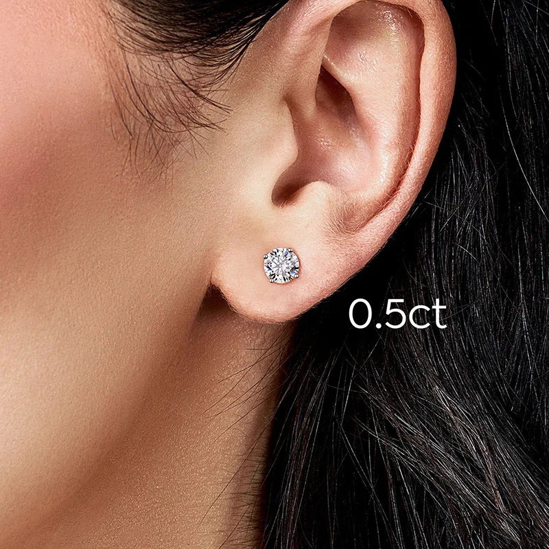 Brinco  em prata .925 e 1.0  Moissanite. (Promoção MÃES)