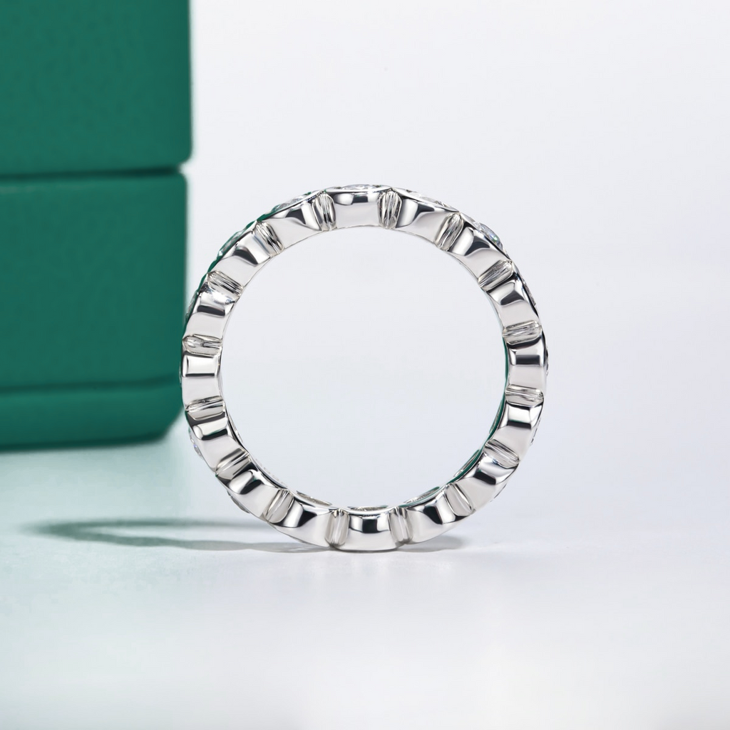 Anel de Noivado em Moissanite com Prata 925 e Banho de Ouro Branco - Yuna Joias - Yuna Joias