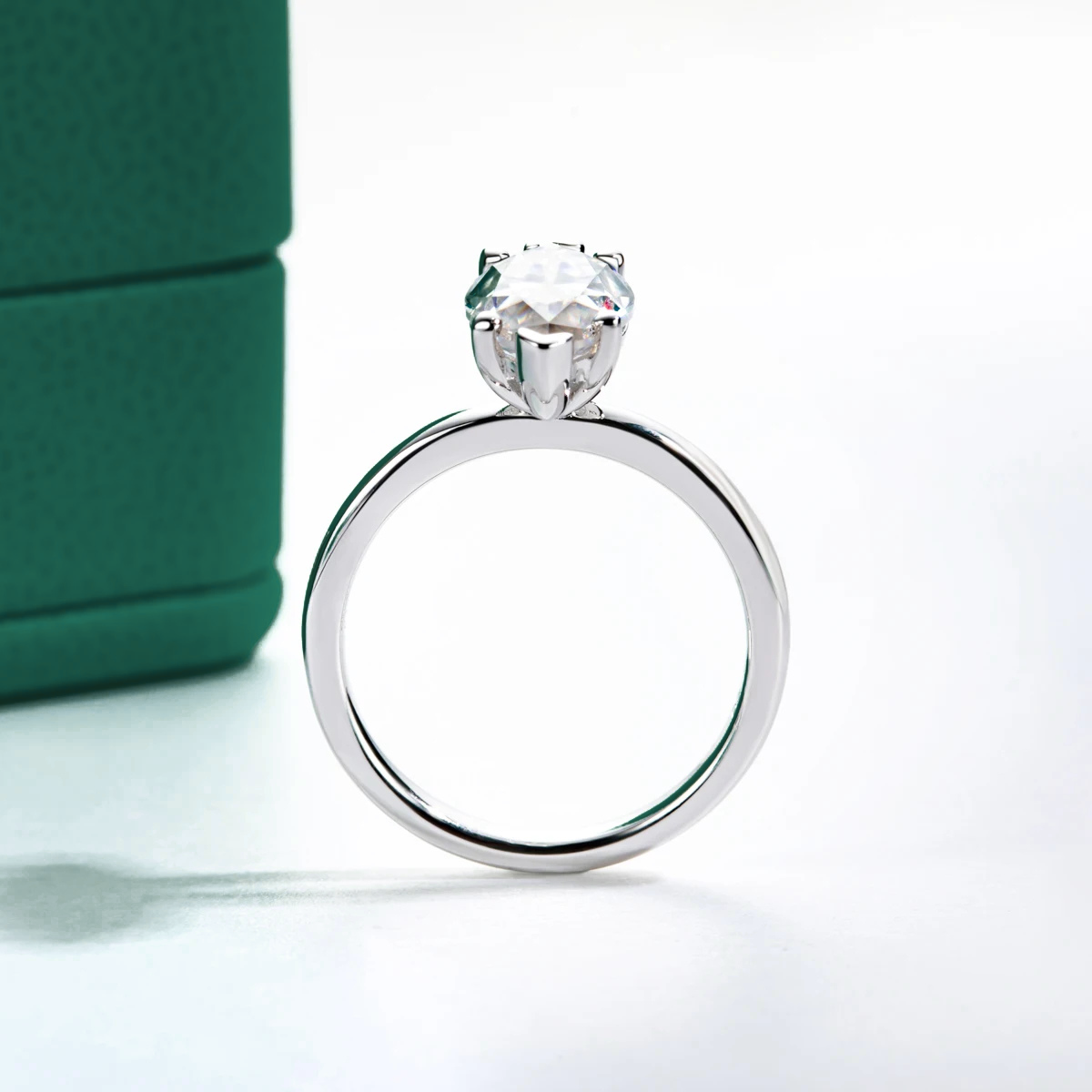 Anel Solitário com Moissanite Marquesa 3ct em Prata 925 com Banho de Ródio e Ouro Branco 18k – Yuna Joias - Yuna Joias