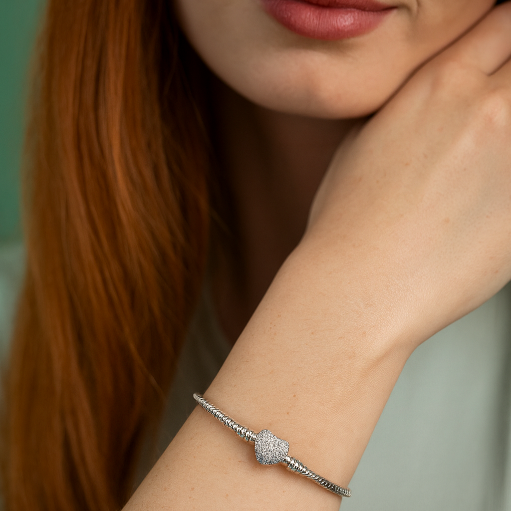 Pulseira Berloque de Prata 925 Coração + Berloque Vagalume e Berloque de Segurança – Yuna Joias - Yuna Joias